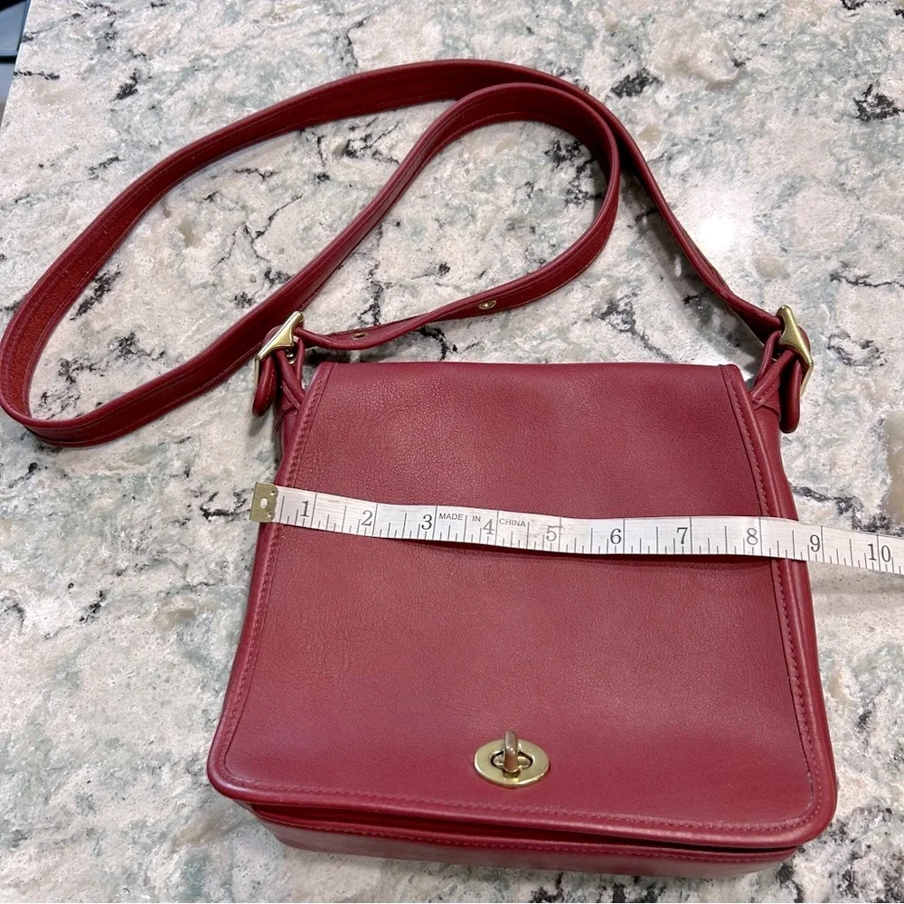 Vintage Coach Legacy Companion Bag - Picture 3 of 14